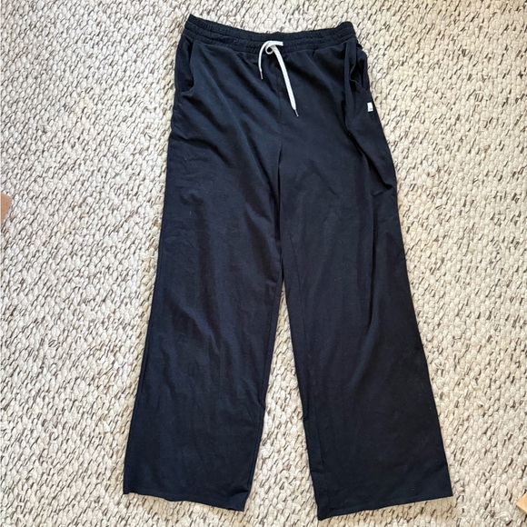 Vuori Pants - Vuori essential halo wideleg pants